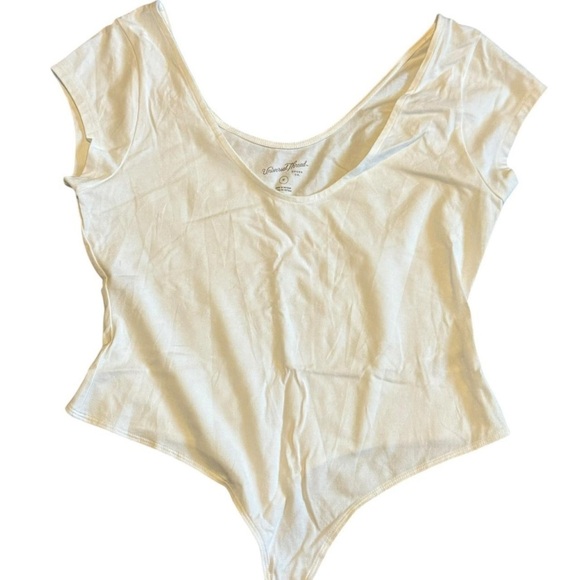 Universal Thread Cream Bodysuit - Picture 1 of 3